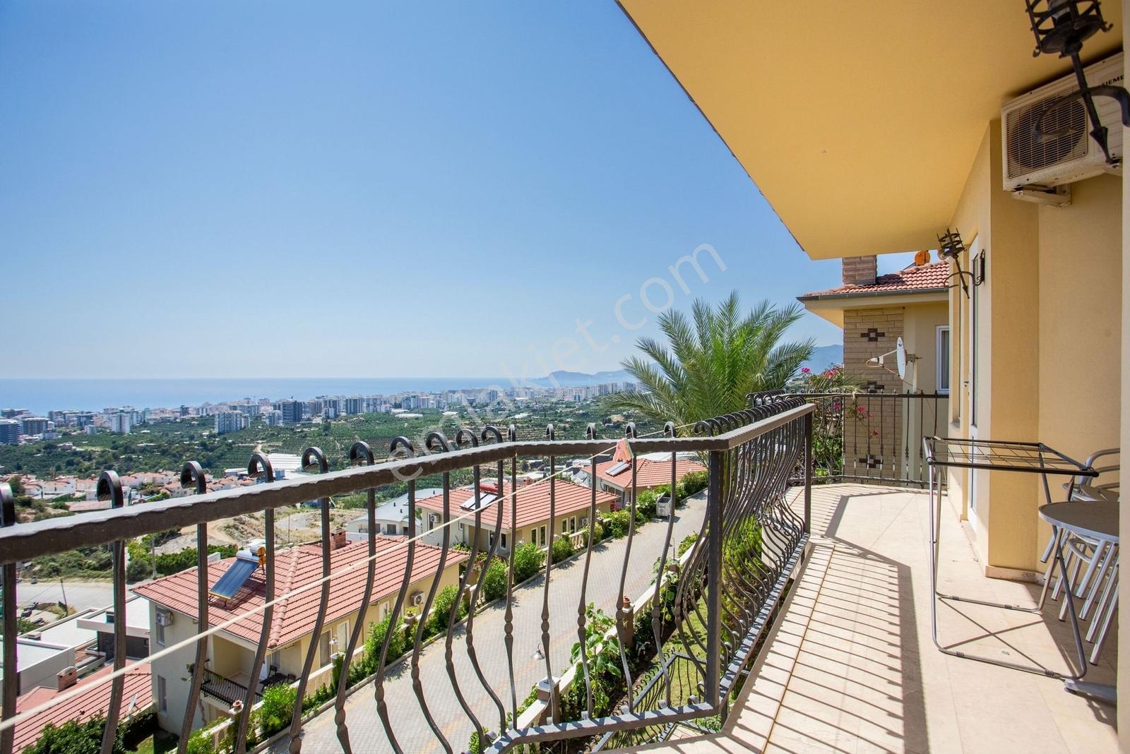 Alanya/kargıcak Gold City Vilları 4+1 Dubleks Villa - Görsel 8