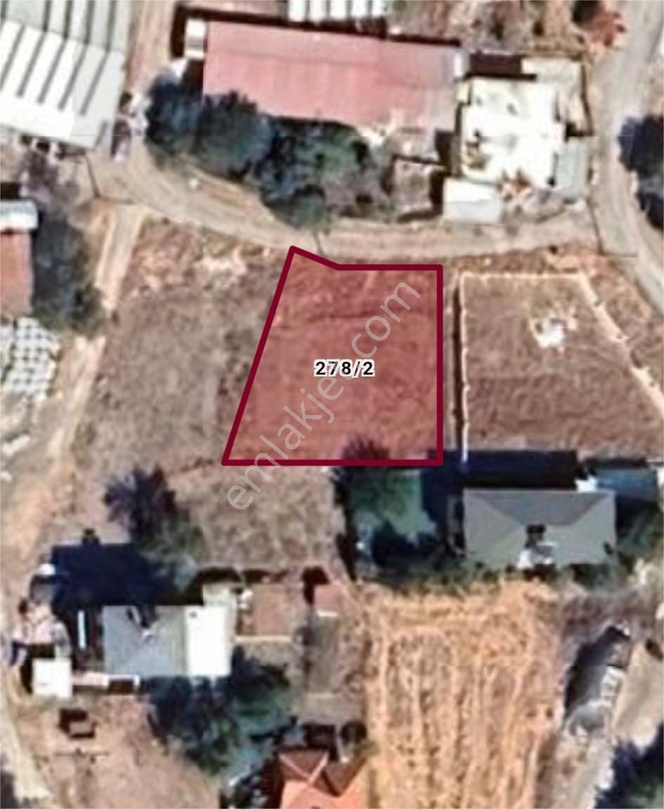 Antalya Döşemealtı Bademağacı Mahallesi'nde Satılık İmarlı Arsa