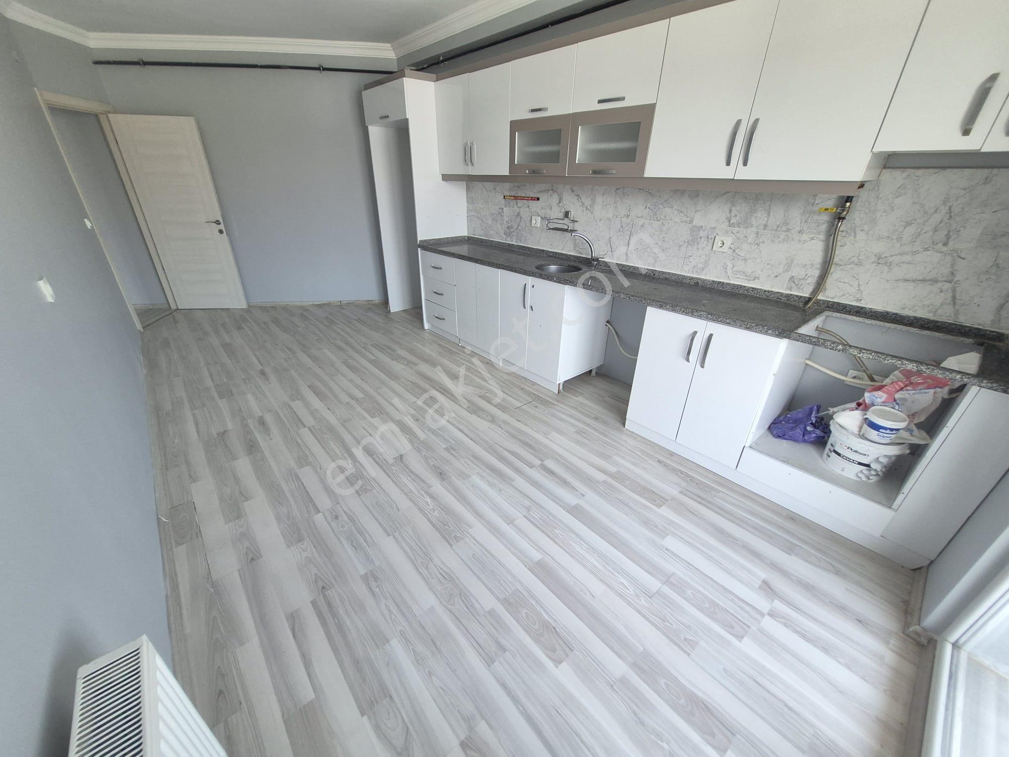 Delux'den Çiftlikönü Mah.'de 130m2 Kiralık 2+1 Daire - Görsel 13