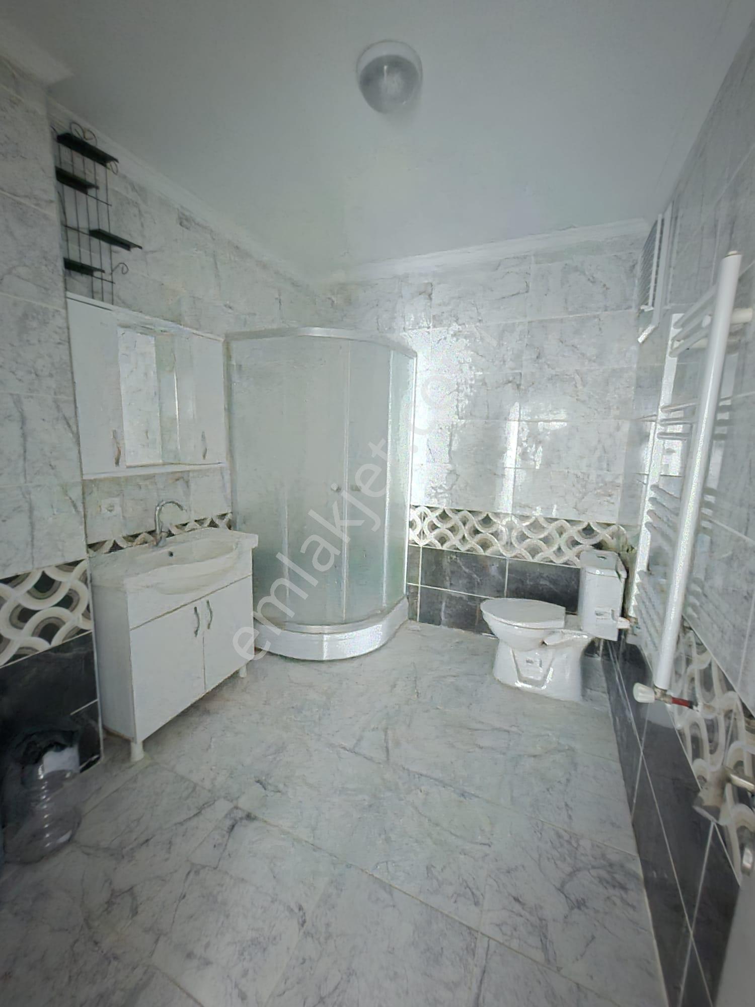 Delux'den Çiftlikönü Mah.'de 130m2 Kiralık 2+1 Daire - Görsel 27