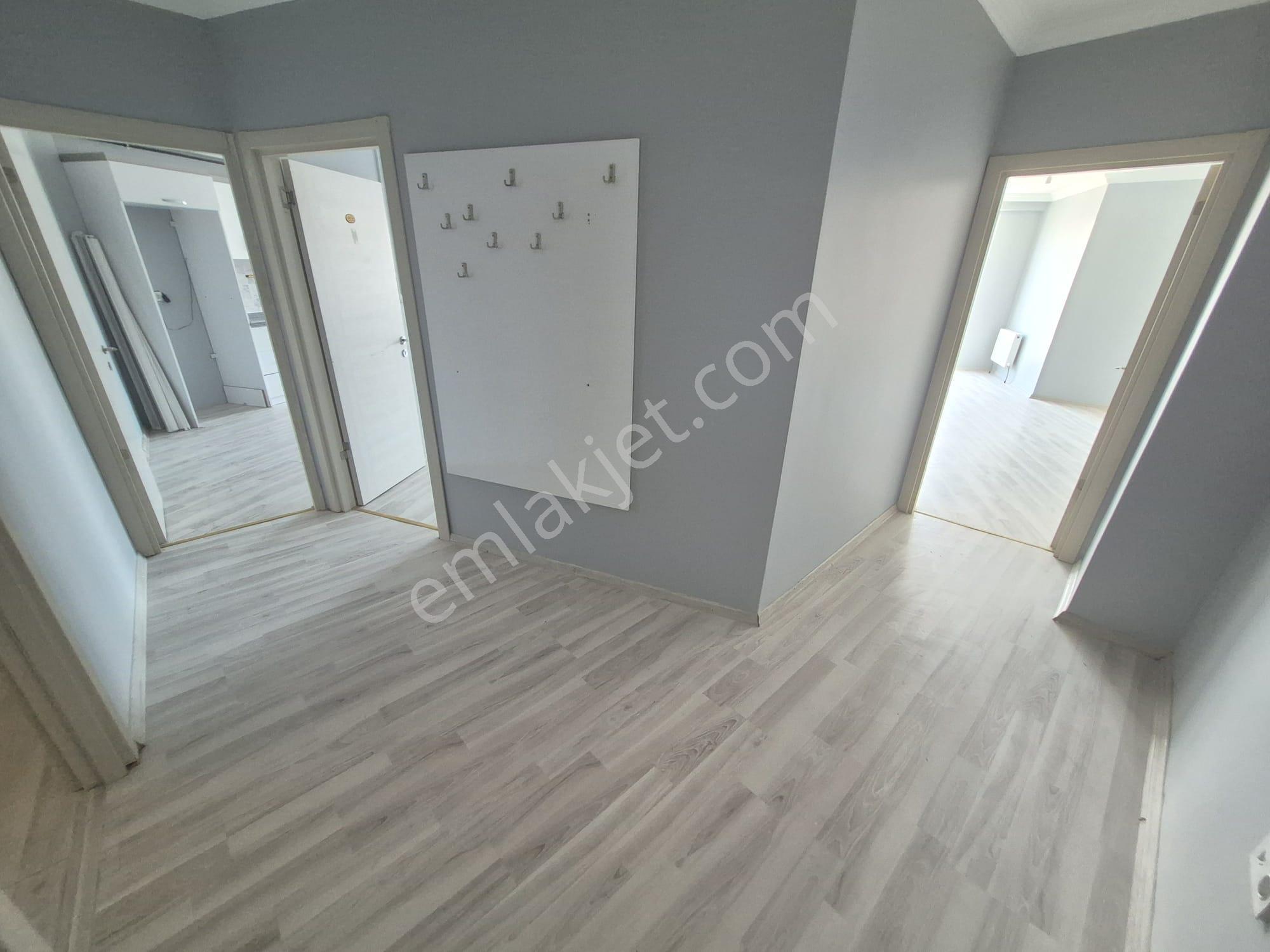 Delux'den Çiftlikönü Mah.'de 130m2 Kiralık 2+1 Daire - Görsel 2