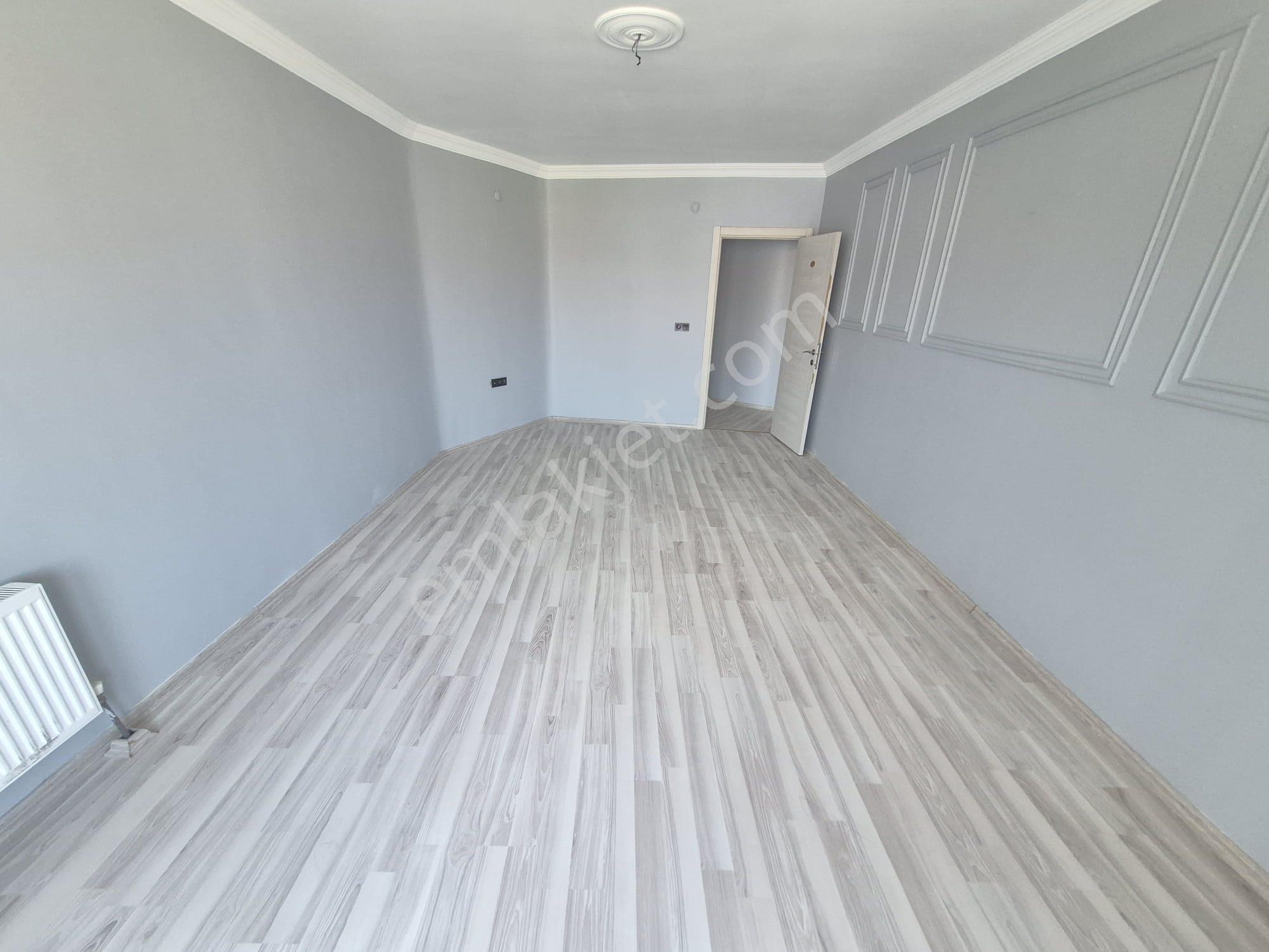 Delux'den Çiftlikönü Mah.'de 130m2 Kiralık 2+1 Daire - Görsel 8