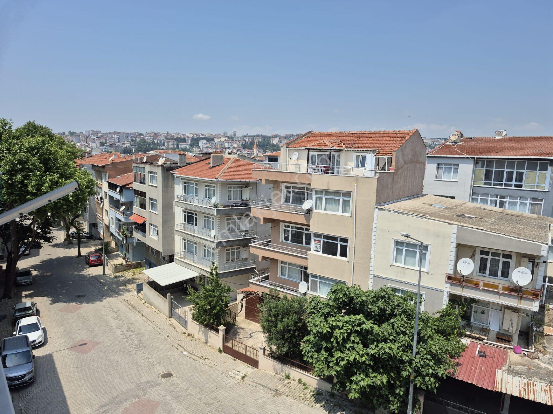 Delux'den Çiftlikönü Mah.'de 130m2 Kiralık 2+1 Daire - Görsel 16
