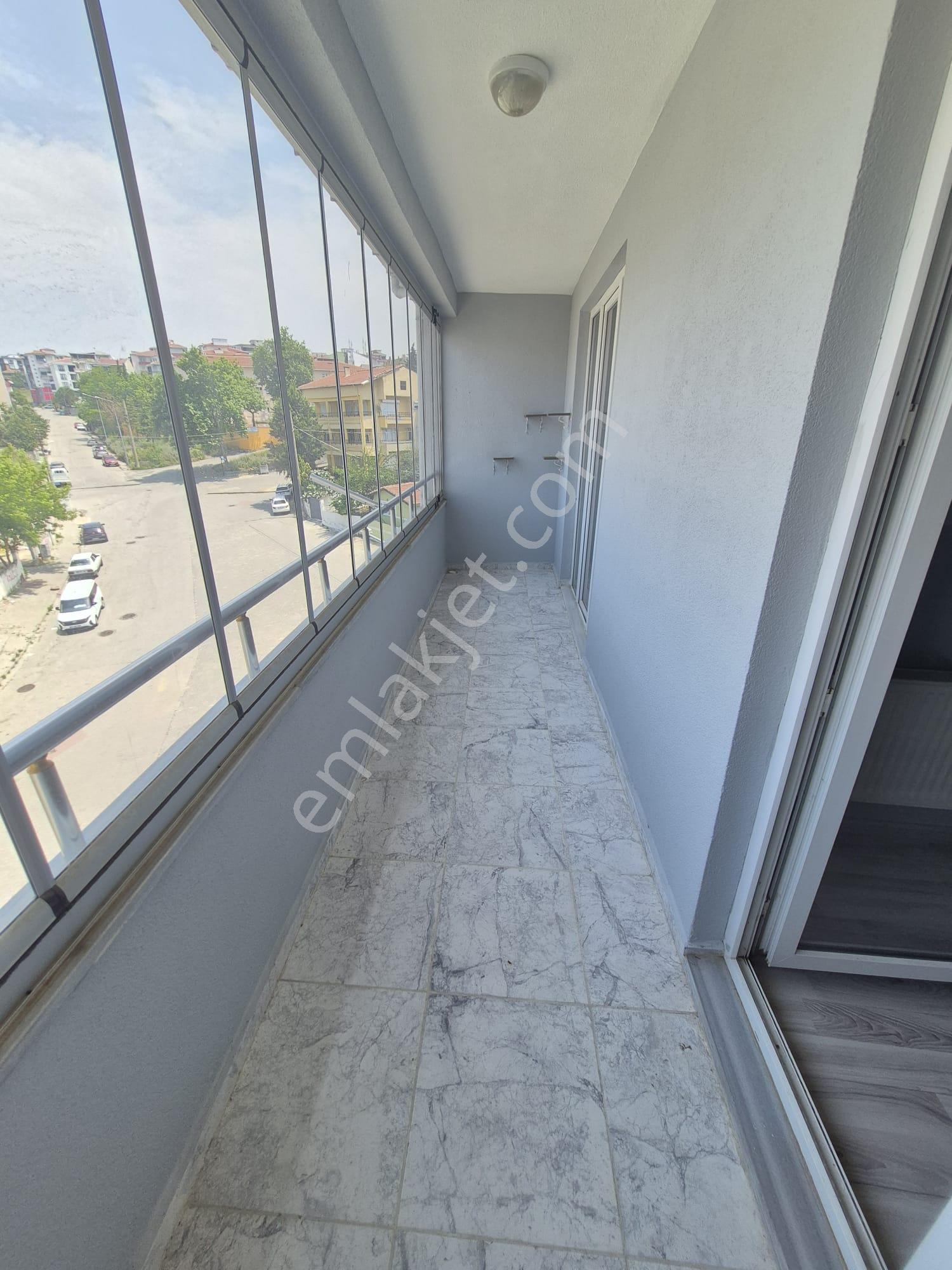 Delux'den Çiftlikönü Mah.'de 130m2 Kiralık 2+1 Daire - Görsel 15