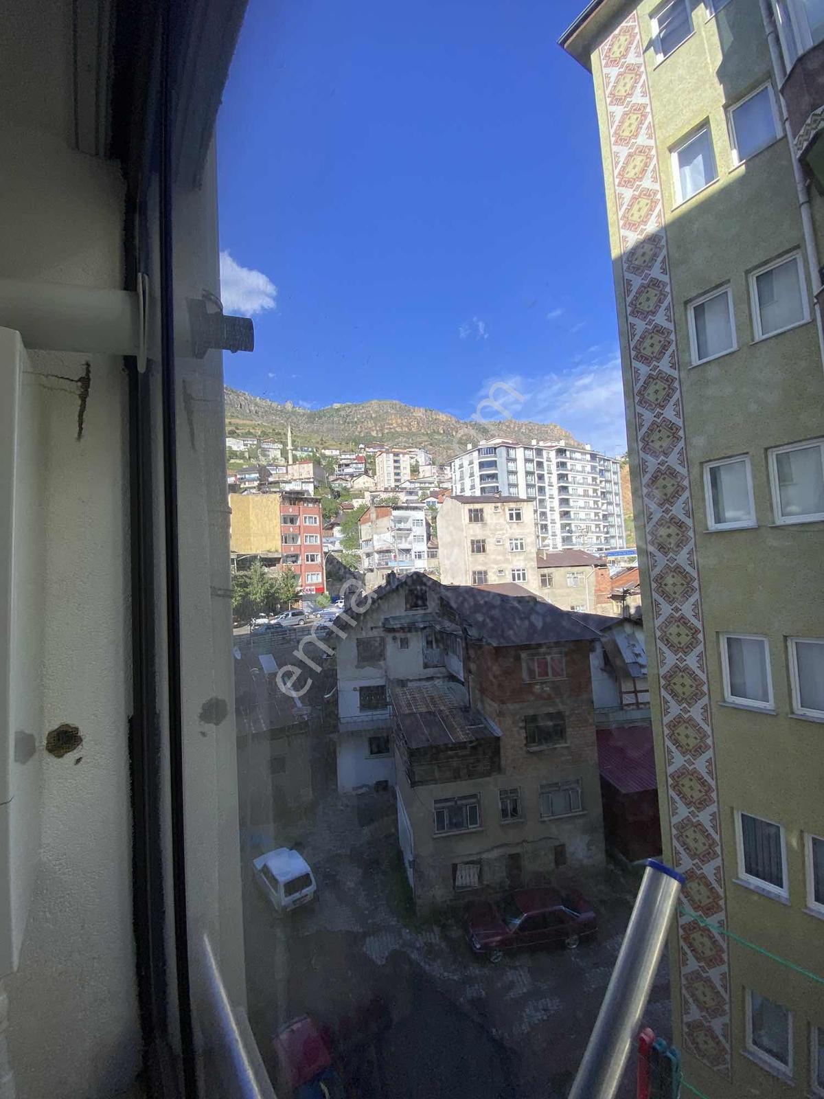 2y Duman Emlak'tan Merkezi Konumda 2+1 Kiralık Daire - Görsel 16