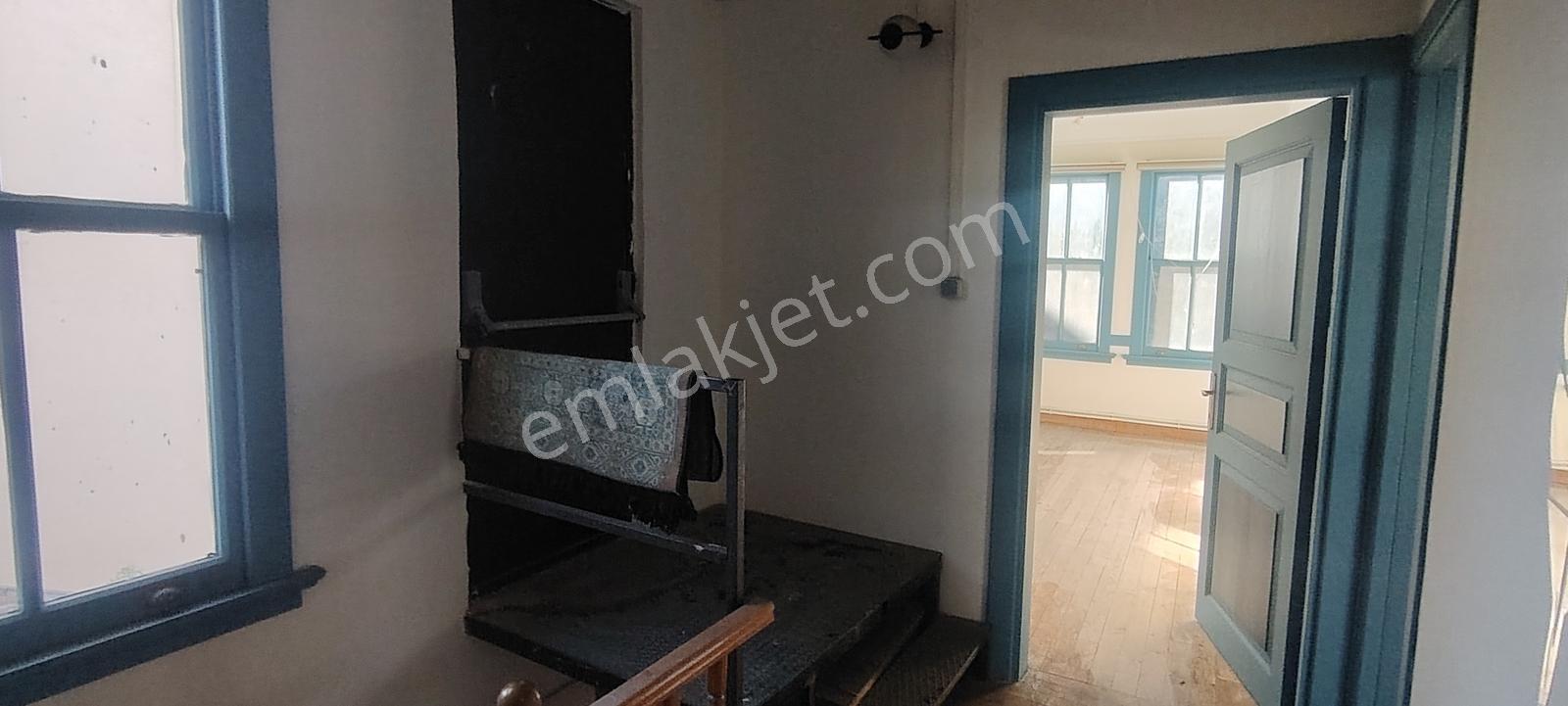 Engin Erdem Den 200m² Tarihi Bina (3 Katlı, 2. Derece Tescilli) - Görsel 9