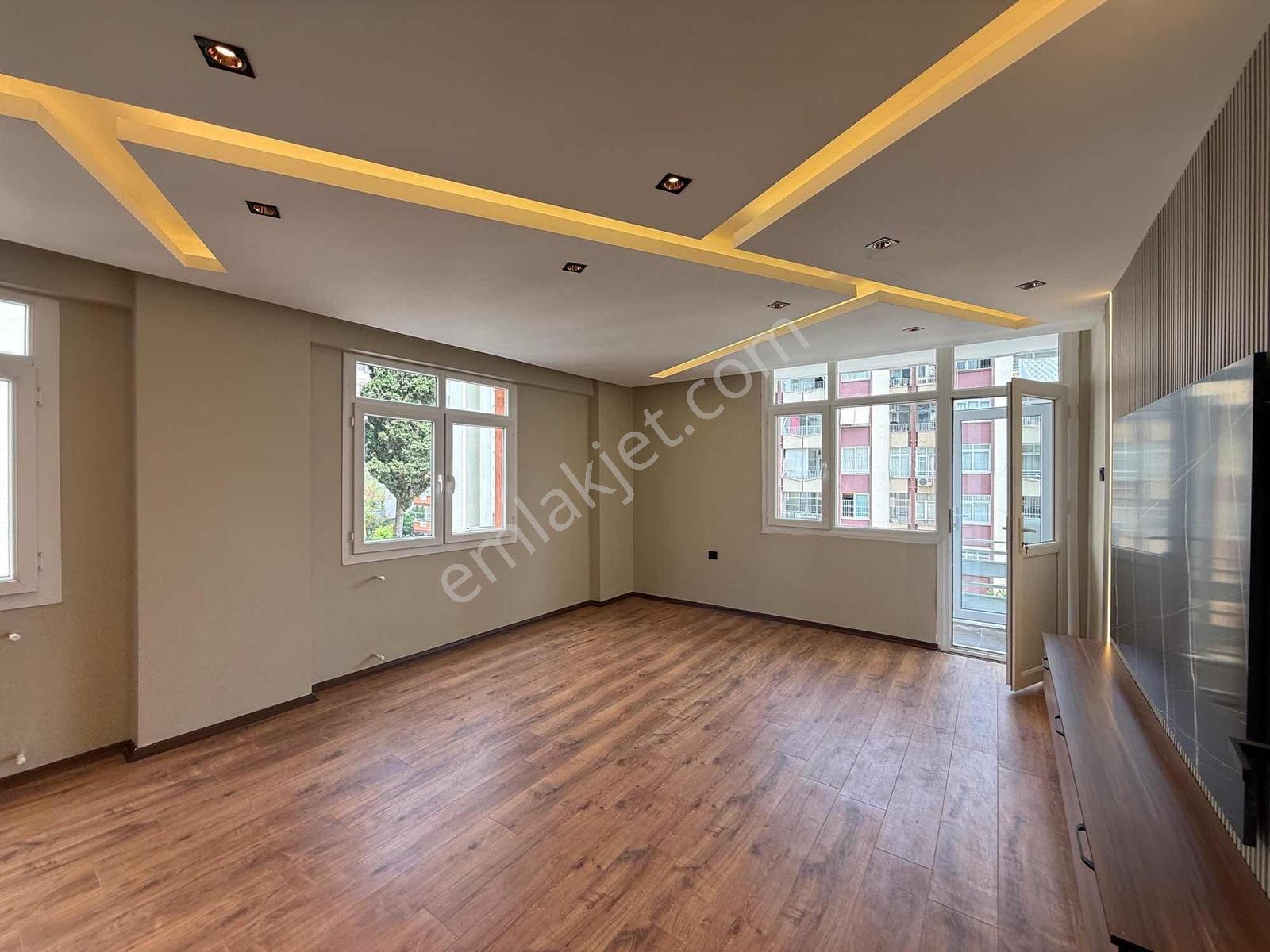Kenan Evren Blv 3+1 Full Yapılı Az Katlı Kaçmaz Daire - Görsel 14