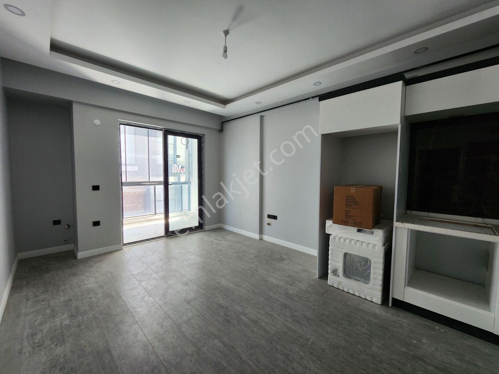 Nişantaşı Caddesinde Sıfır Kiralık 1+1 Daire - Görsel 24