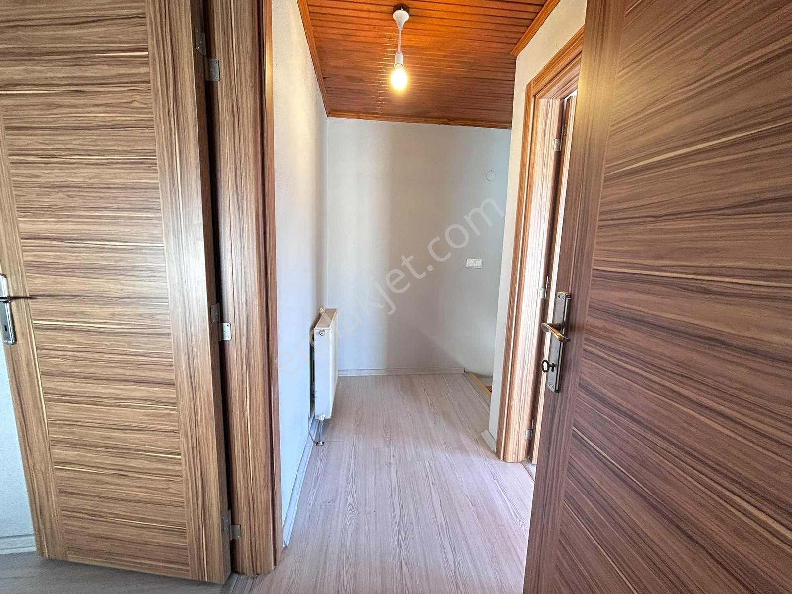 Marmaray Ve Sahile Yakın Satılık 2+1 Doğalgazlı Dubleks Daire - Görsel 8