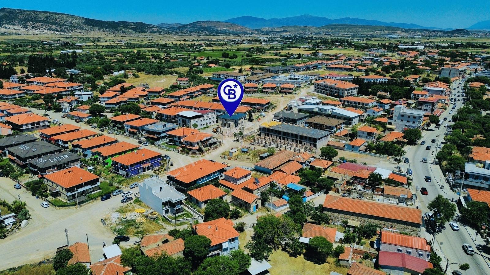 Foça Hacıveli Mah. Satılık 2+1 Bahçeli Dubleks Villa - Görsel 24