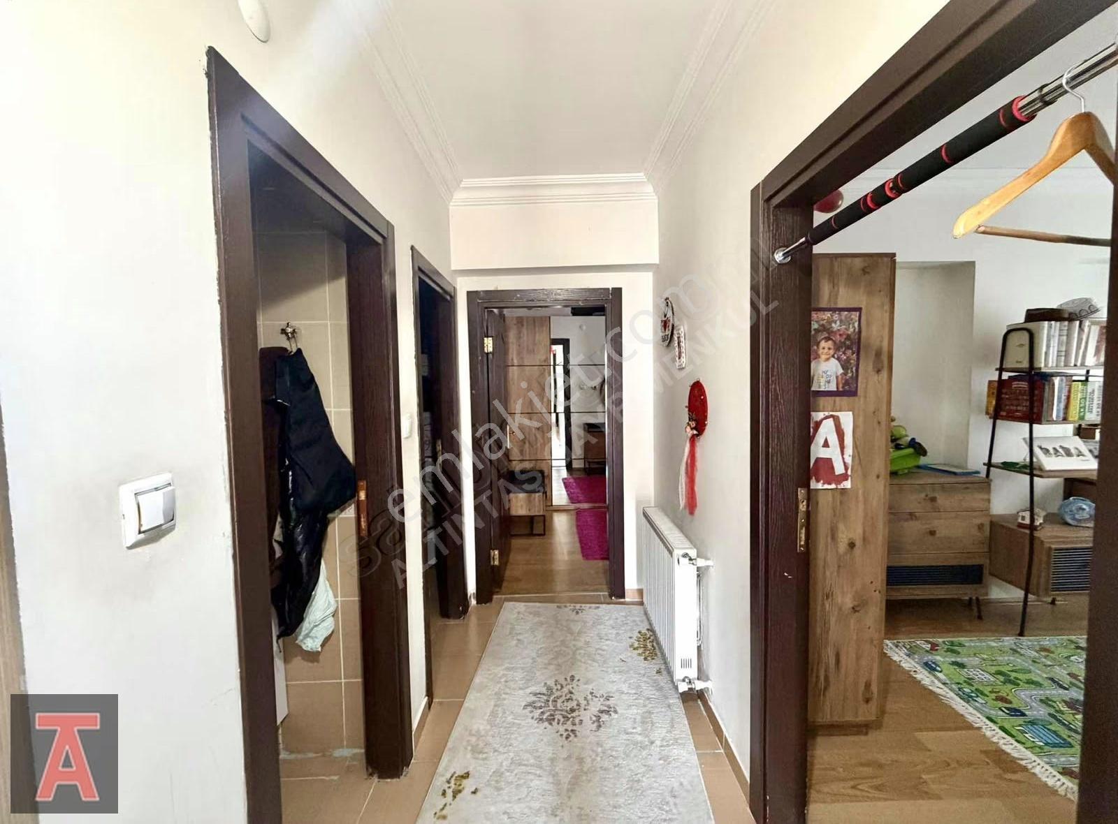 Piyade Mah.gimsa Yakını Köşe Başı Katta Ön Cephe 3+1 Daire! - Görsel 14