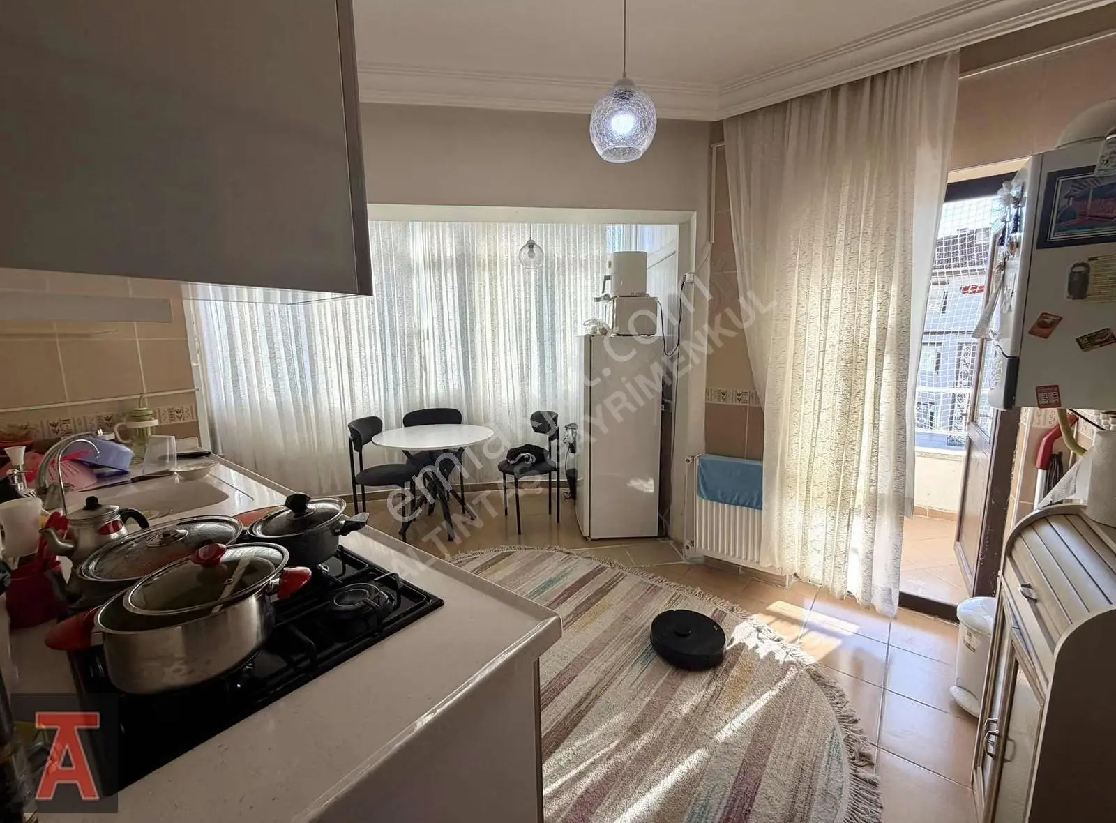 Piyade Mah.gimsa Yakını Köşe Başı Katta Ön Cephe 3+1 Daire! - Görsel 27