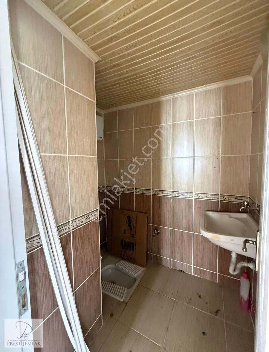 Tire Prestijden Kiralık Ara Kat Bulvar Üzeri Daire - Görsel 3