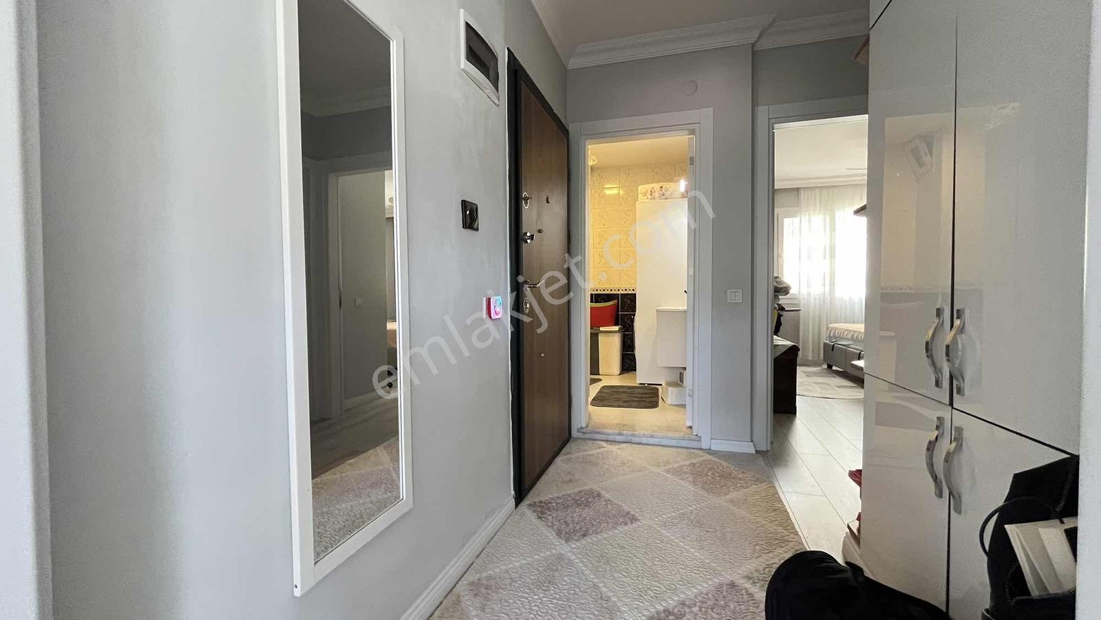 Beldibinde Körfez Esintisine Sahip 2+1 Ebeveyn Banyo Daire - Görsel 15