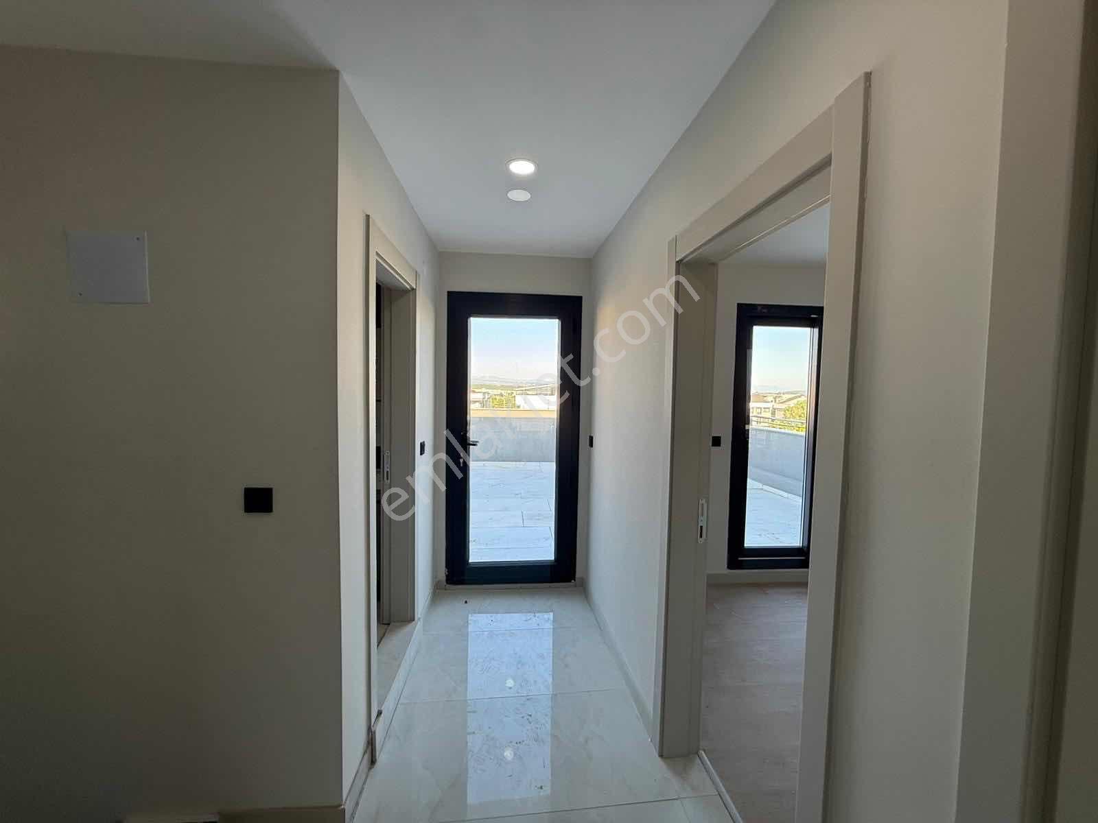 Menderes'te Satılık 4+1 Dublex Daire - Görsel 35