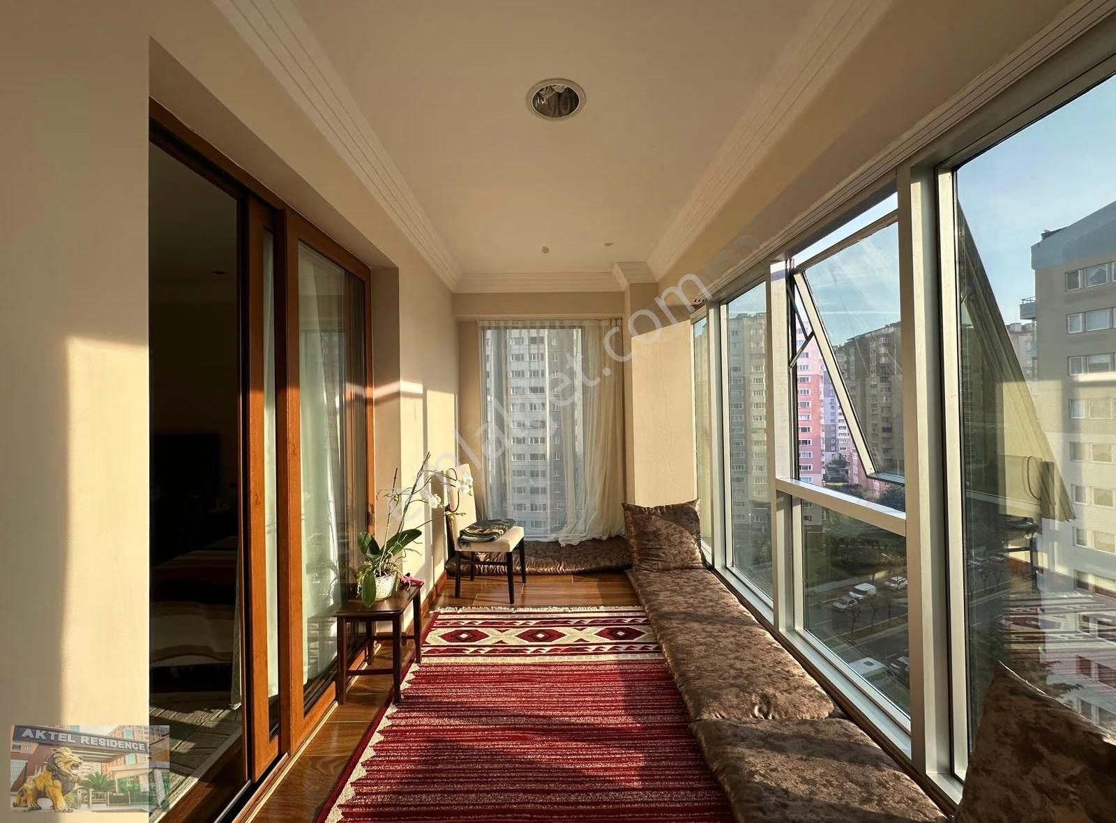 Aktel Residence Satış Ofisinden 4+1 257m² Göl Manzaralı Satılık - Görsel 21
