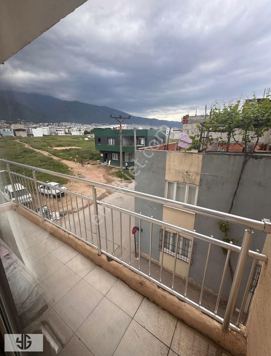 Merkezi Konumda, Full Eşyalı, Geniş Ve Ferah 3+1 Kiralık Daire! - Görsel 2