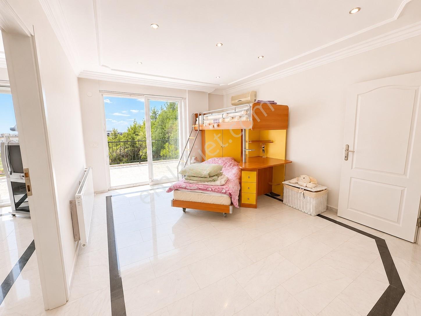 Alanya Çıplaklı 4+2 700m2 Eşyalı,havuz,otopark,önü Açık,doğa İçi - Görsel 11