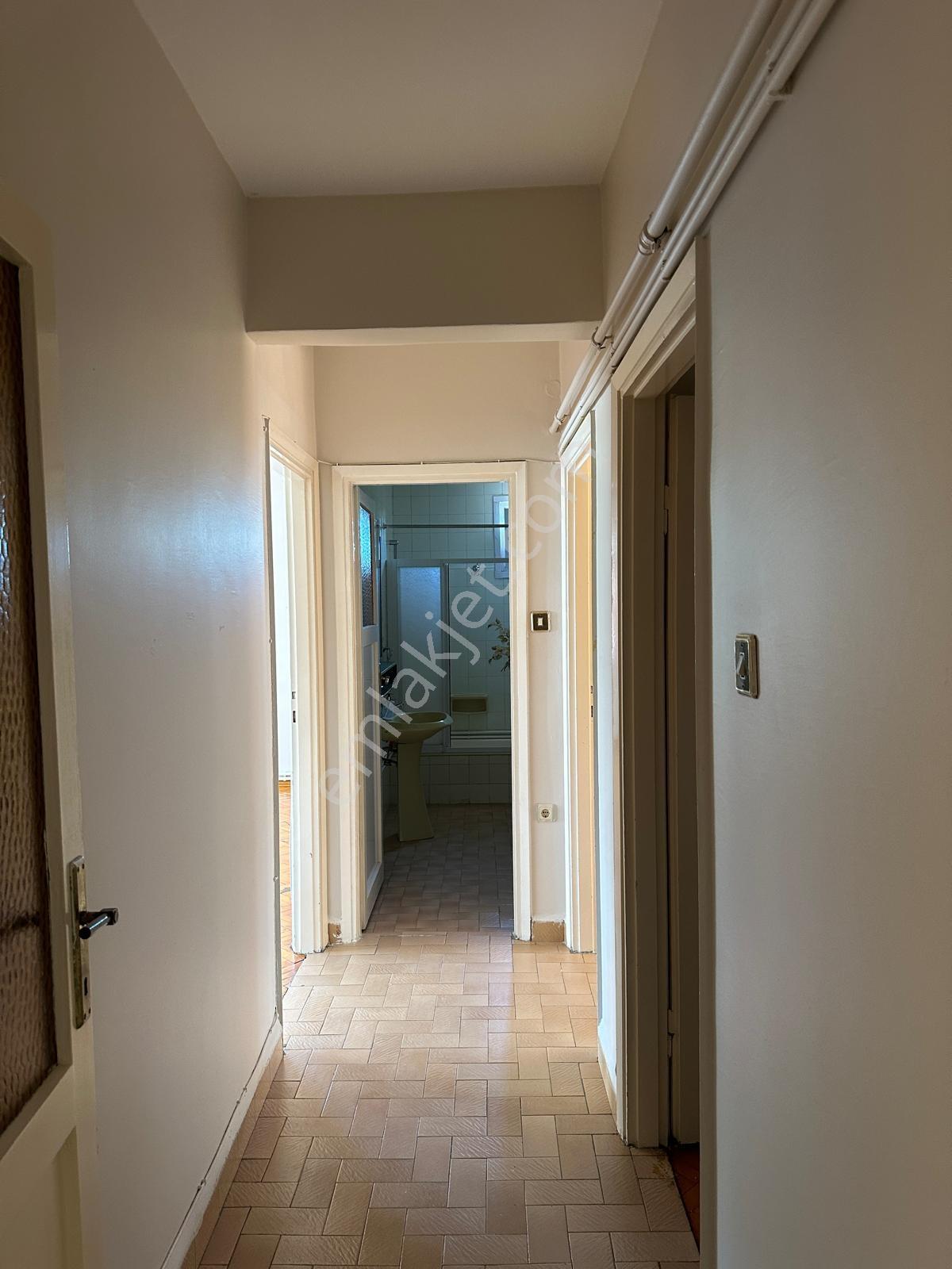 Bakırköy Zuhurat Baba' Da Kombili 150m2 3+1 Kiralık Daire - Görsel 11