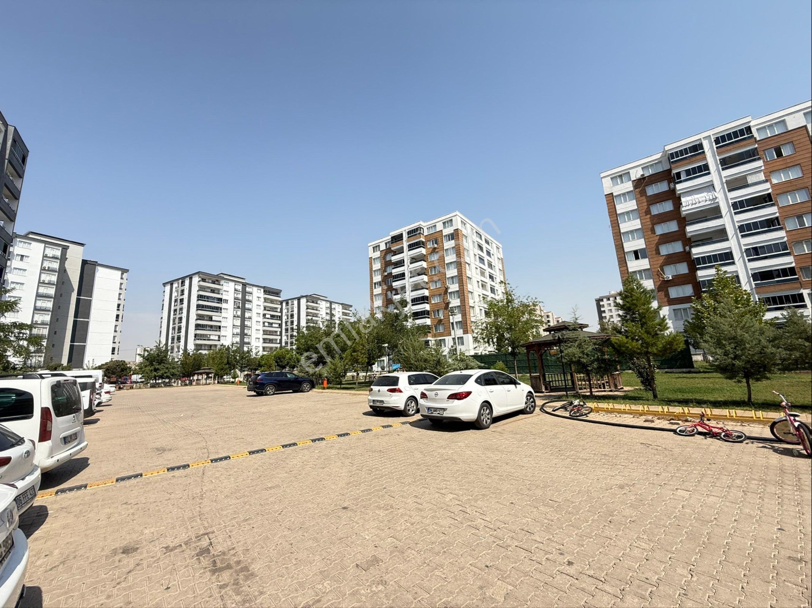 Otogar Karşısı Azd Sitesinde 3+1 Fırsat Daire!! - Görsel 18