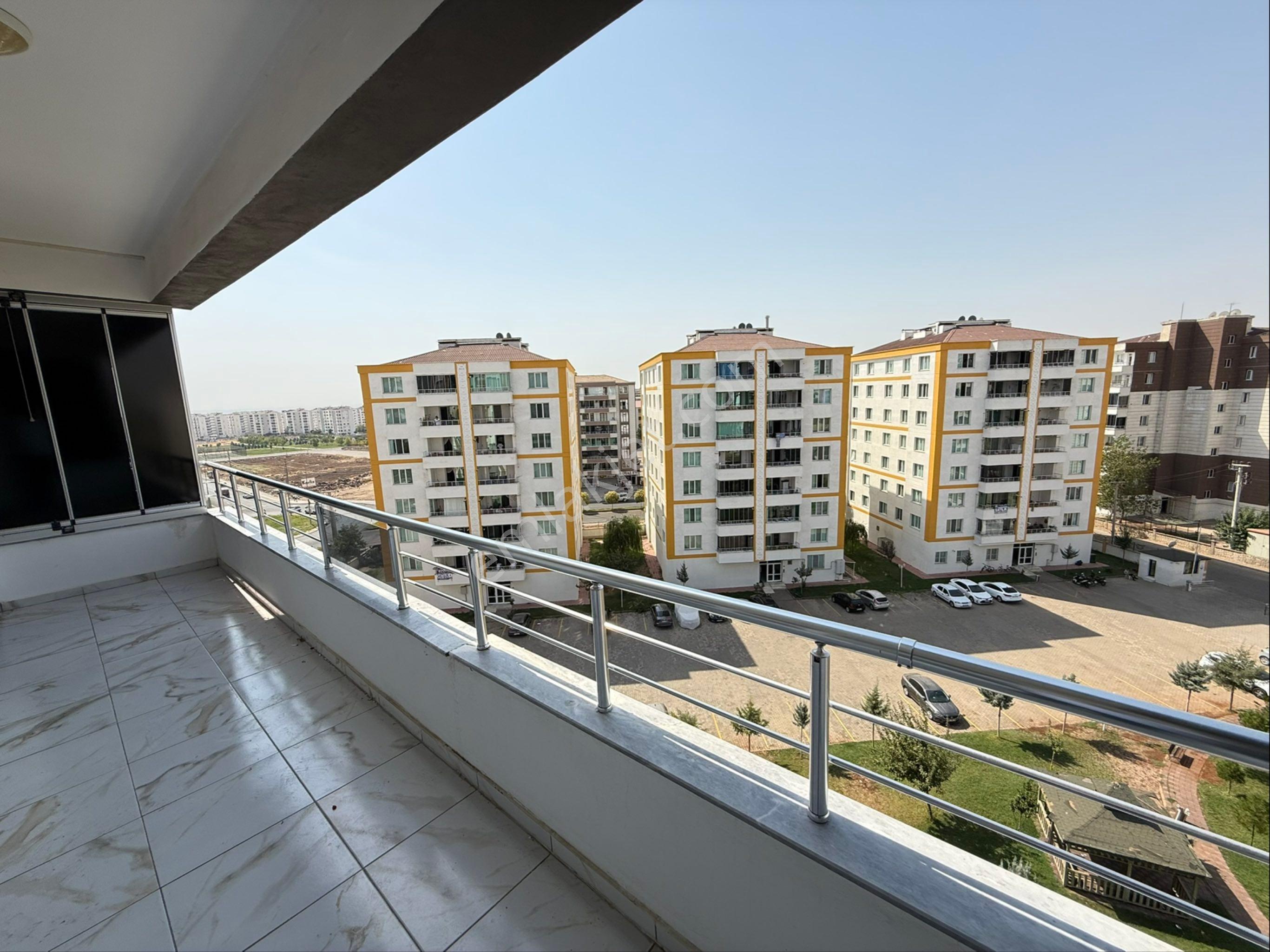 Otogar Karşısı Azd Sitesinde 3+1 Fırsat Daire!! - Görsel 16