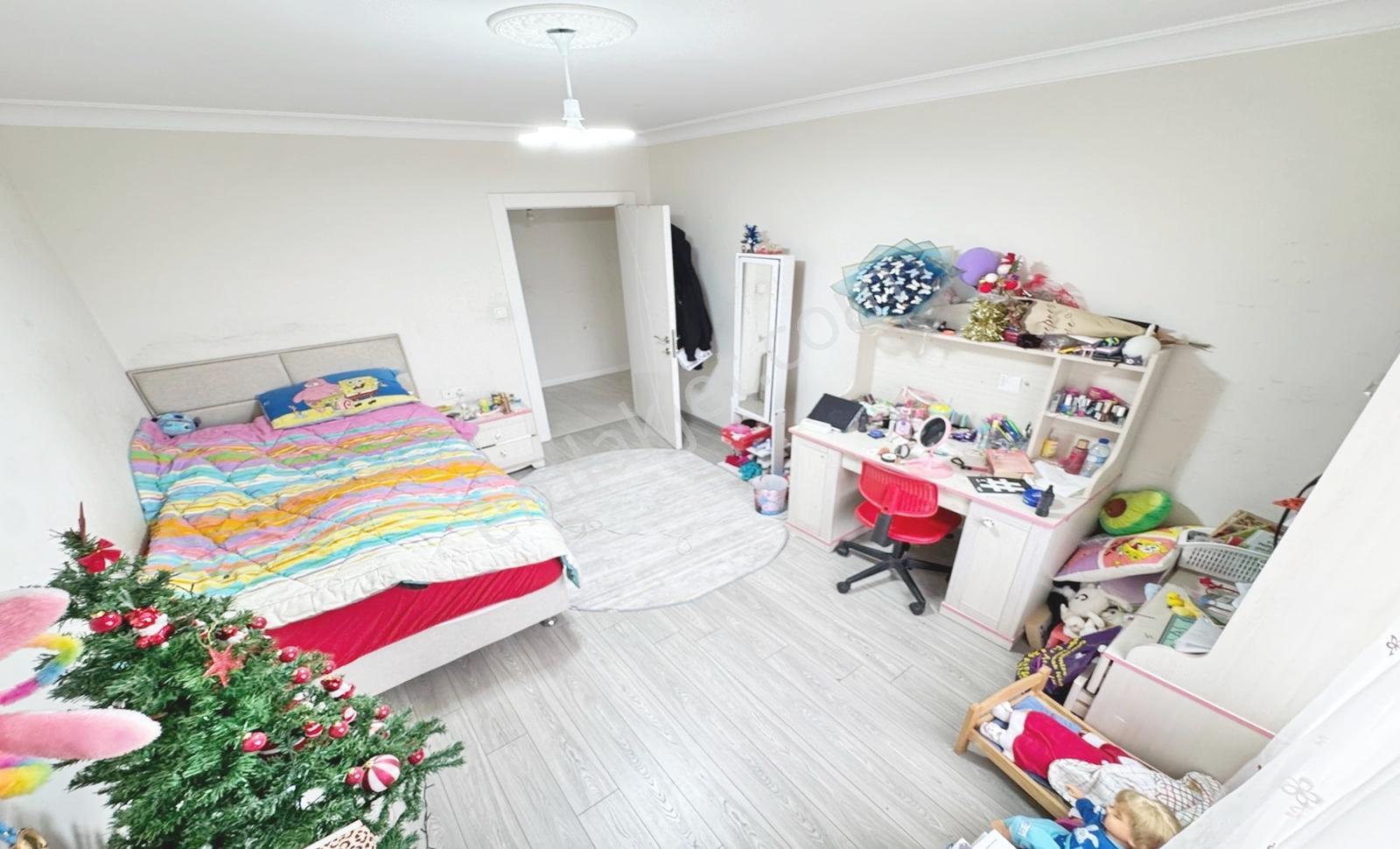 Yükseltepe'de Geniş Sevenlere 260m² Site İçinde Fırsat Daire - Görsel 20