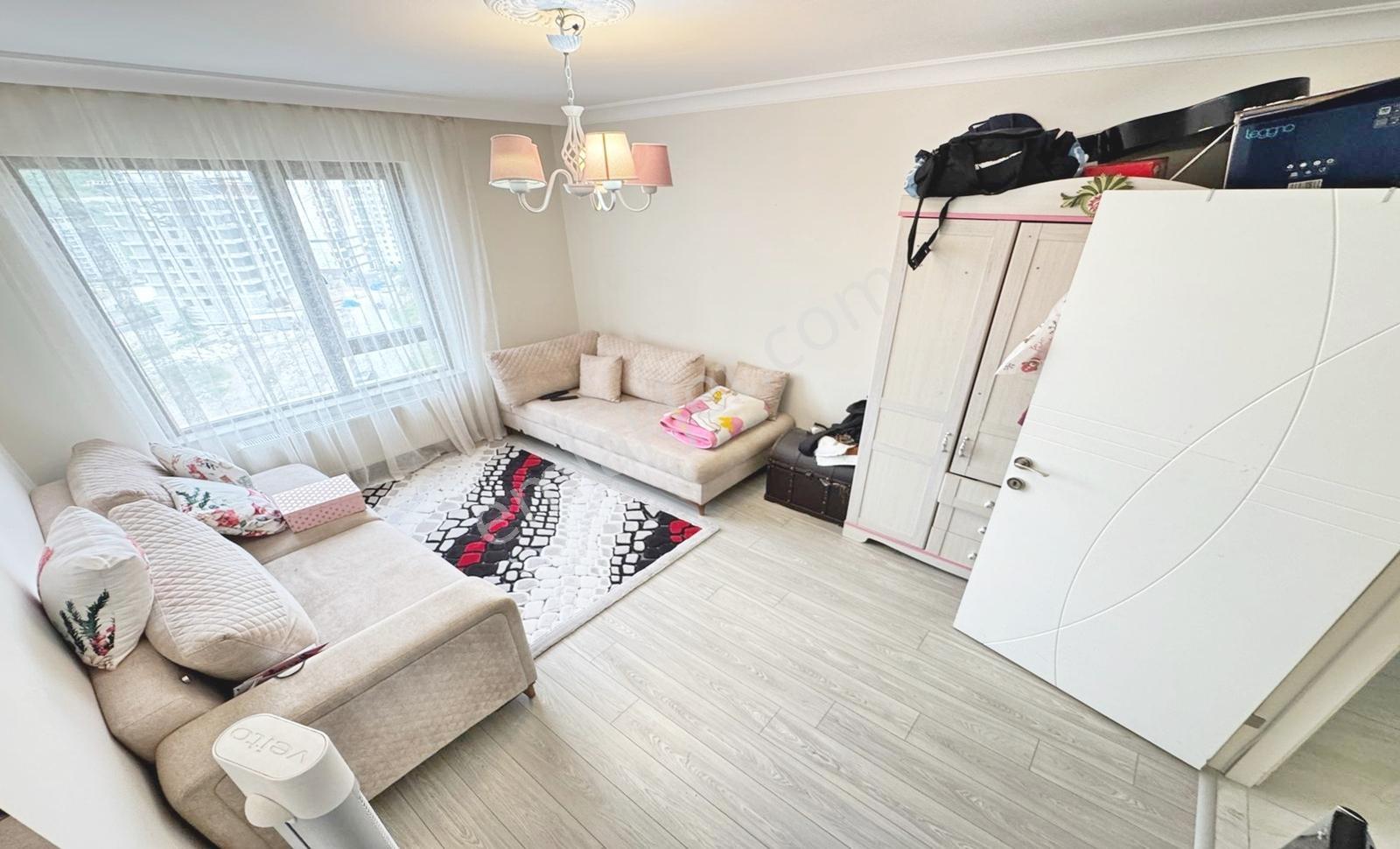 Yükseltepe'de Geniş Sevenlere 260m² Site İçinde Fırsat Daire - Görsel 35