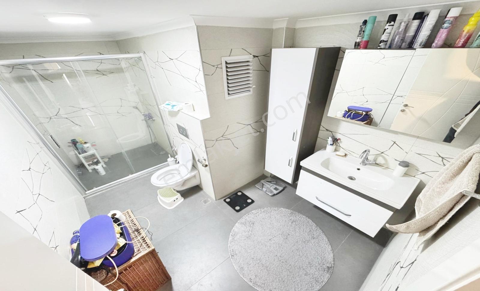 Yükseltepe'de Geniş Sevenlere 260m² Site İçinde Fırsat Daire - Görsel 30