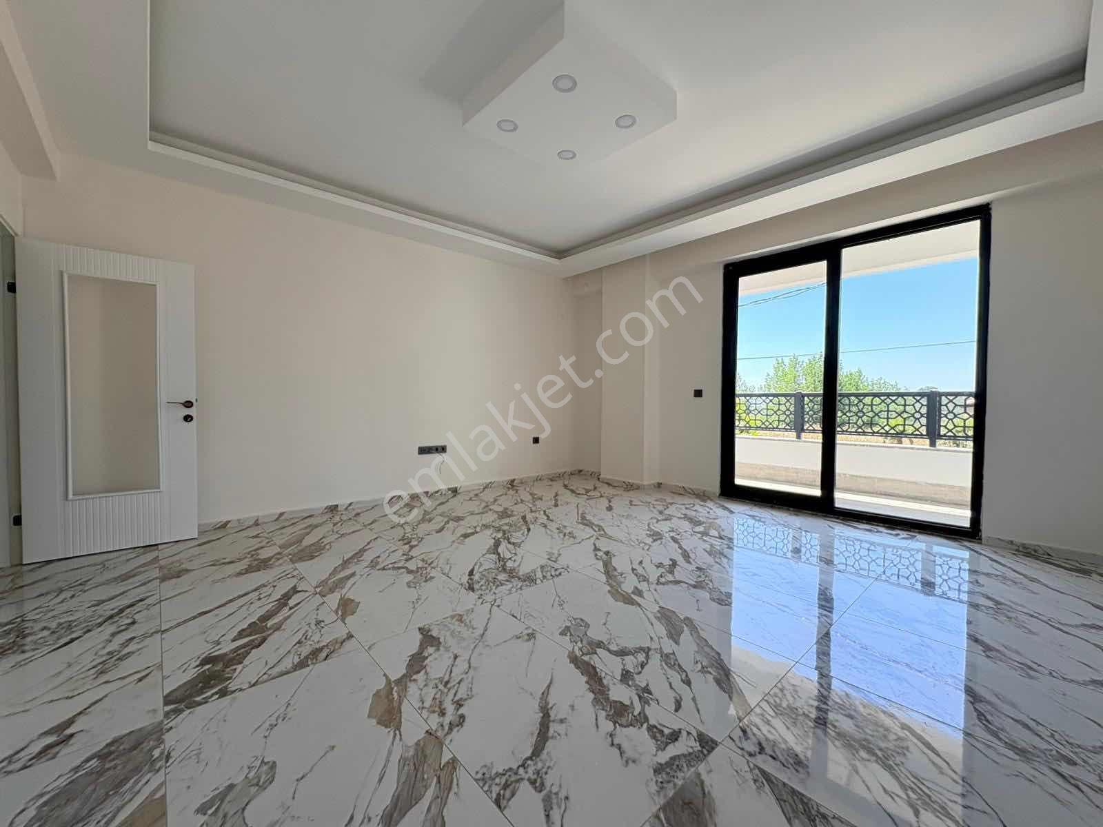 Avcı'dan Narlı'da 6+1 Dağ Ve Deniz Manzaralı Villa - Görsel 9