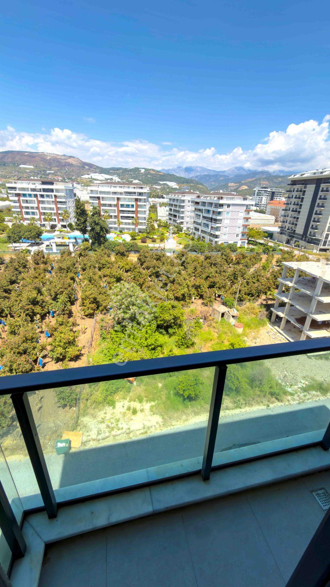 Alanya Demirtaş Satılık 1+1 Aktiviteli Site / Аланья, Демирташ - Görsel 24