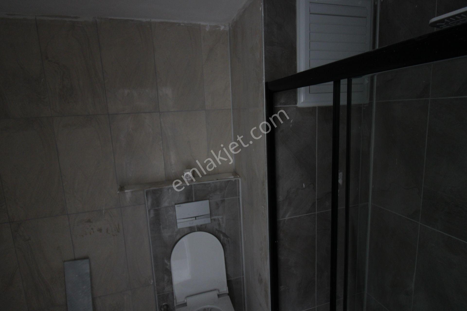 Mezitli Çeşmelide 1+1 Kiralık Daire