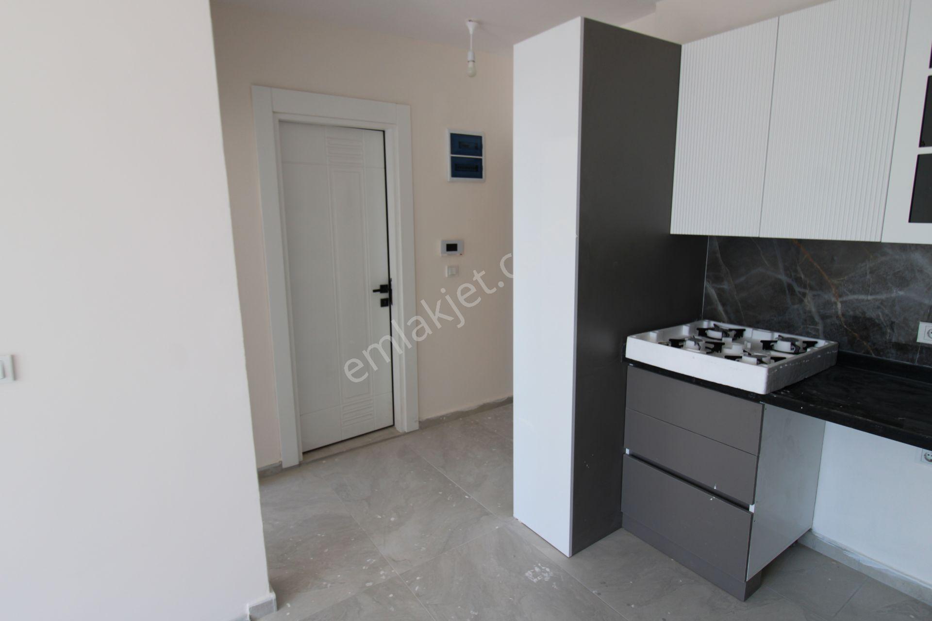 Mezitli Çeşmelide 1+1 Kiralık Daire - Görsel 13