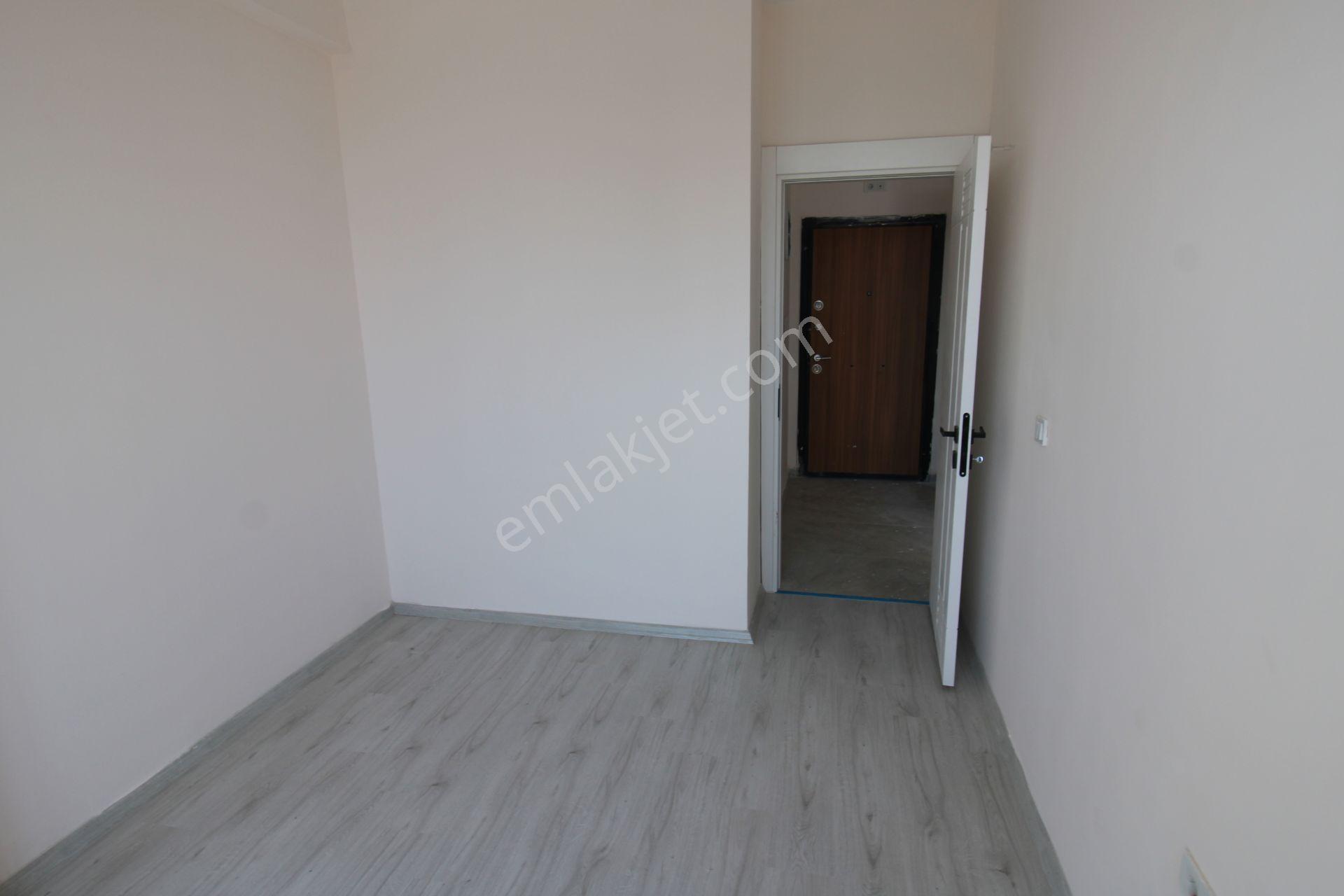 Mezitli Çeşmelide 1+1 Kiralık Daire - Görsel 17