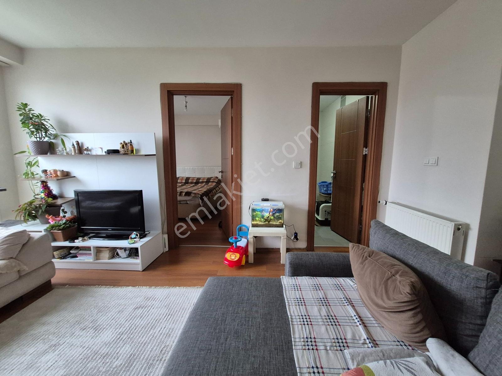 Beylikdüzü Metrobüse Yakın Kiralık 1+1 Eşyalı Daire - Görsel 4