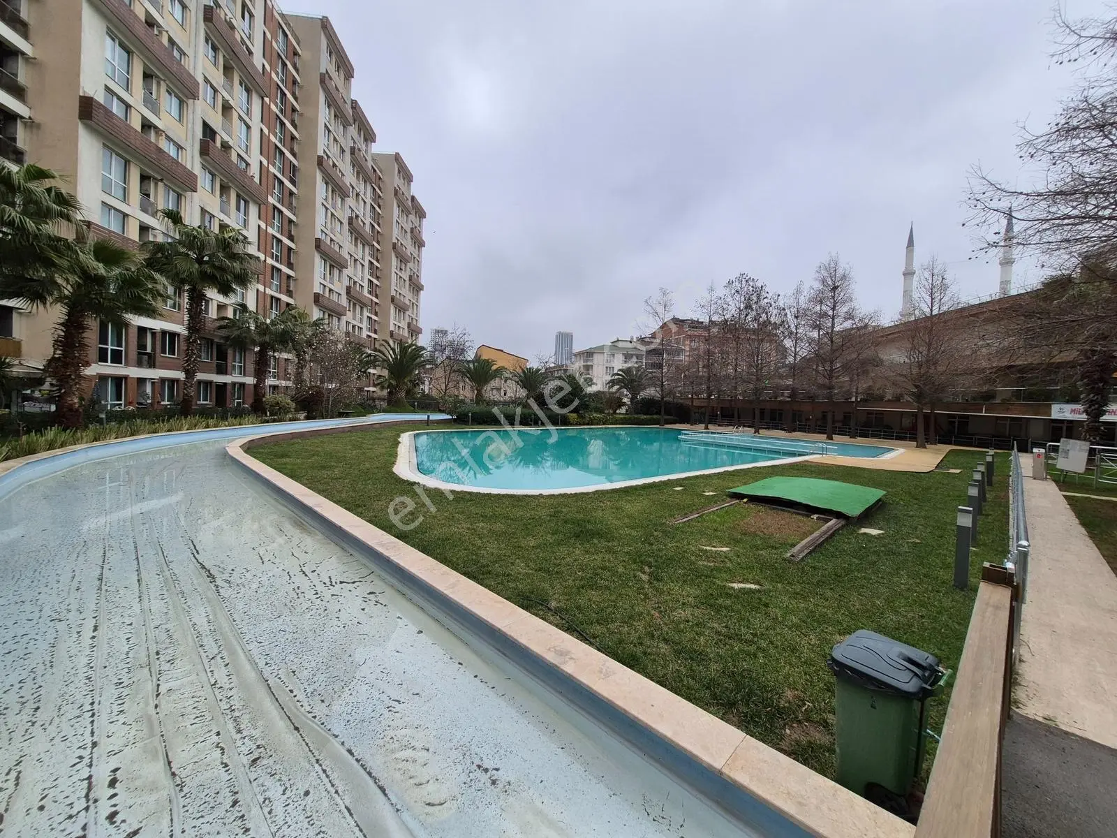 Beylikdüzü Metrobüse Yakın Kiralık 1+1 Eşyalı Daire - Görsel 17