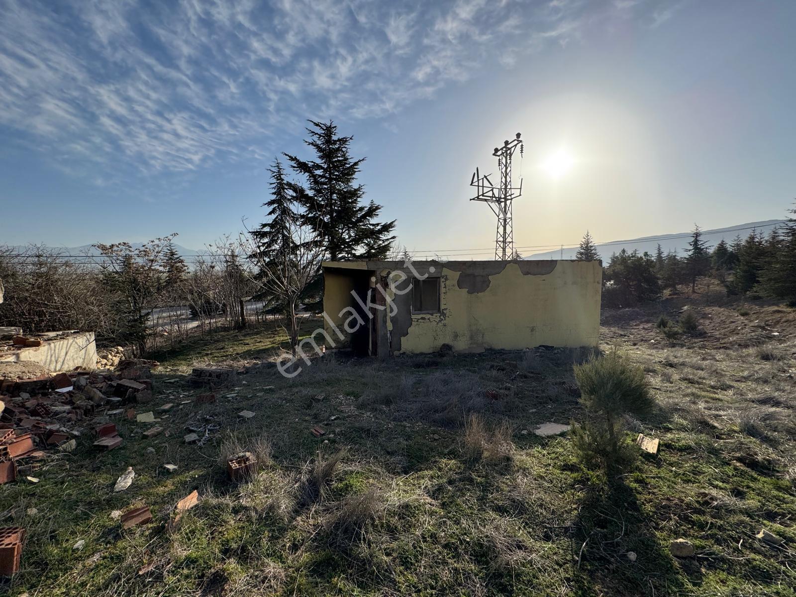 Isparta Gönen Senirce Ana Yola Cephe Yapı Kayıt Belgeli Tarla - Görsel 8