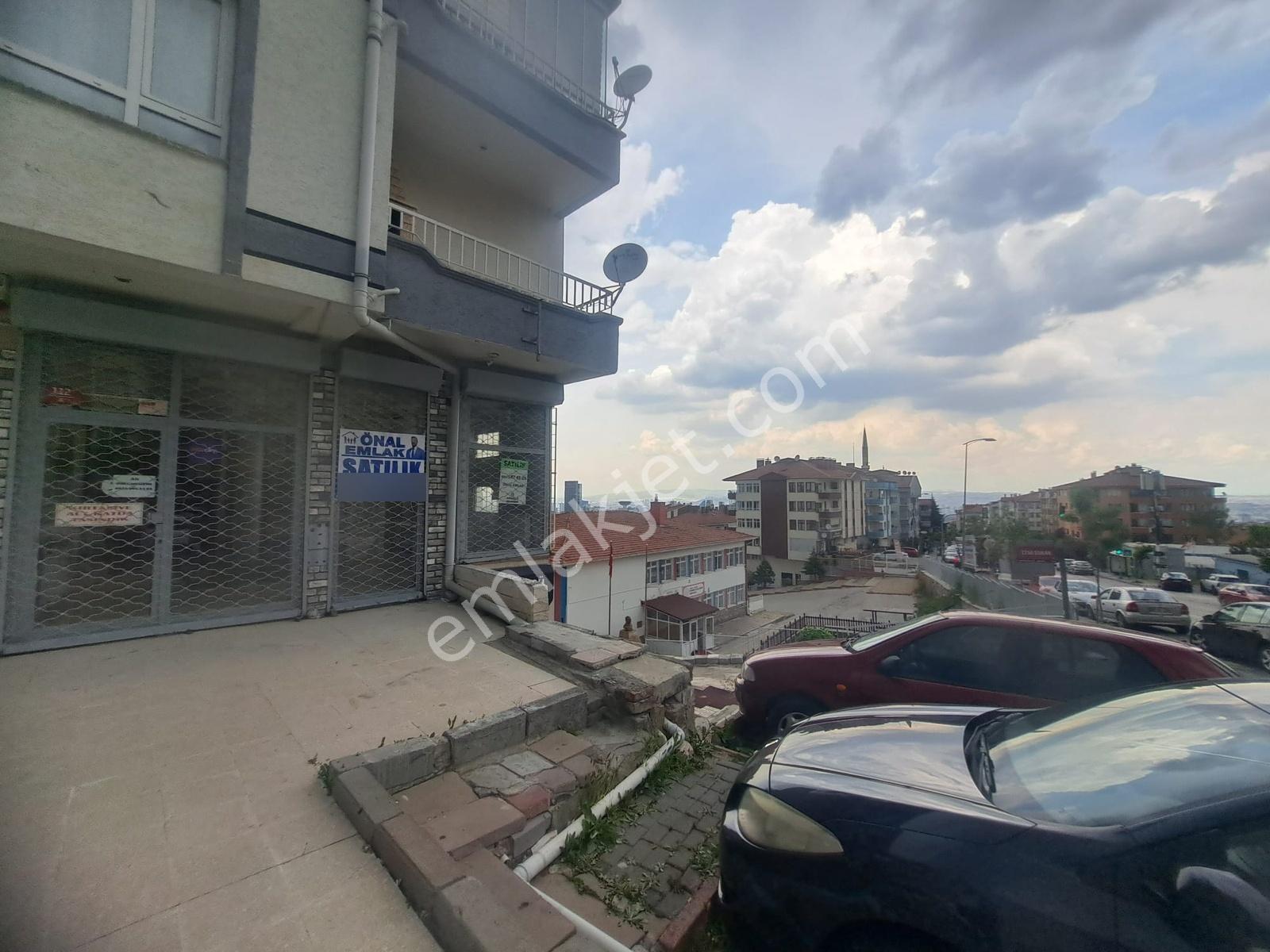 Önaldan Lizbon Caddesi Üzeri 78mt Geniş Önü Açık Satılık Dükkan - Görsel 11