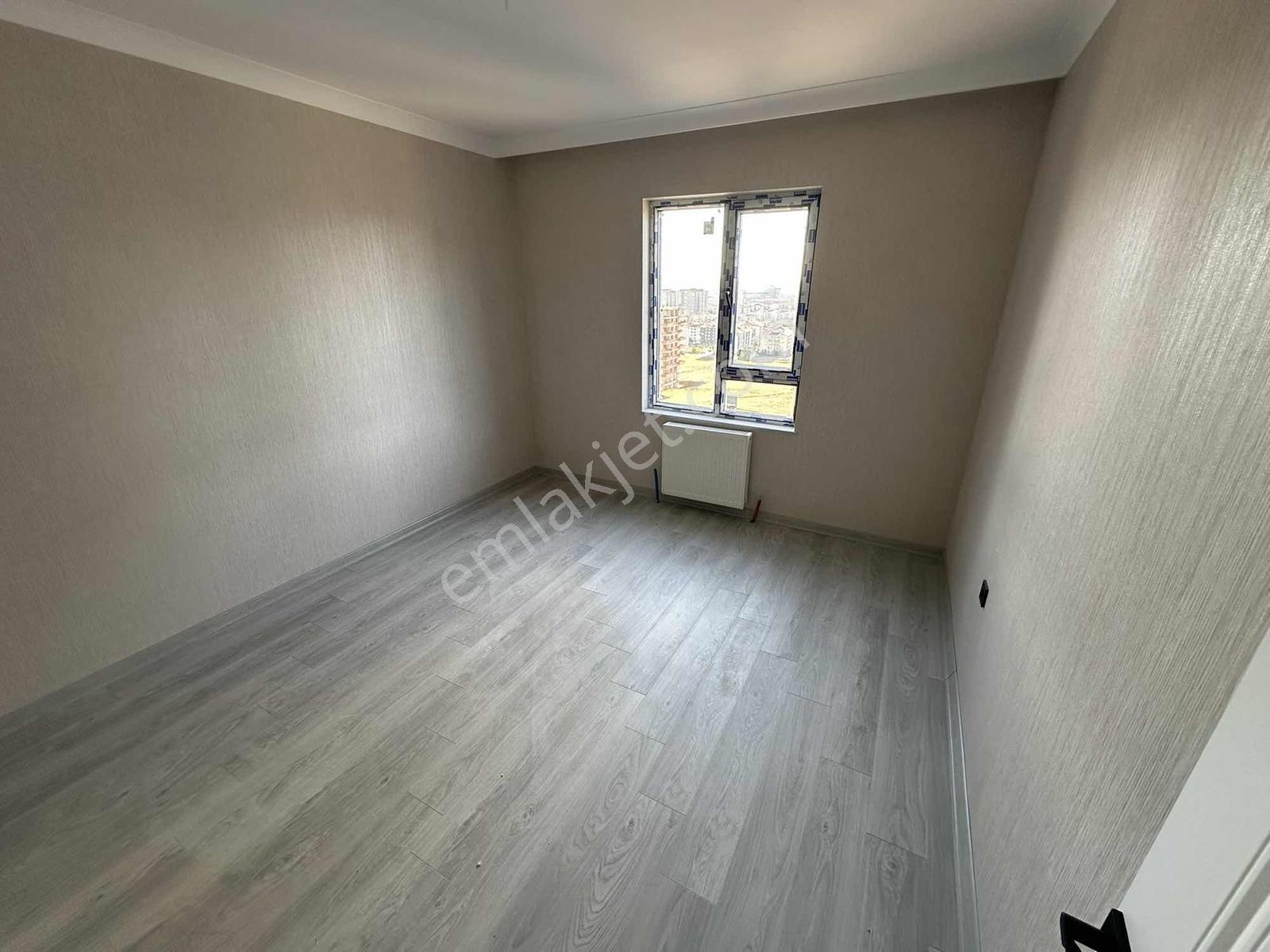 Mevlana Mahallesinde Ara Katta Sıfır Site İçi Kiralık Daire - Görsel 23