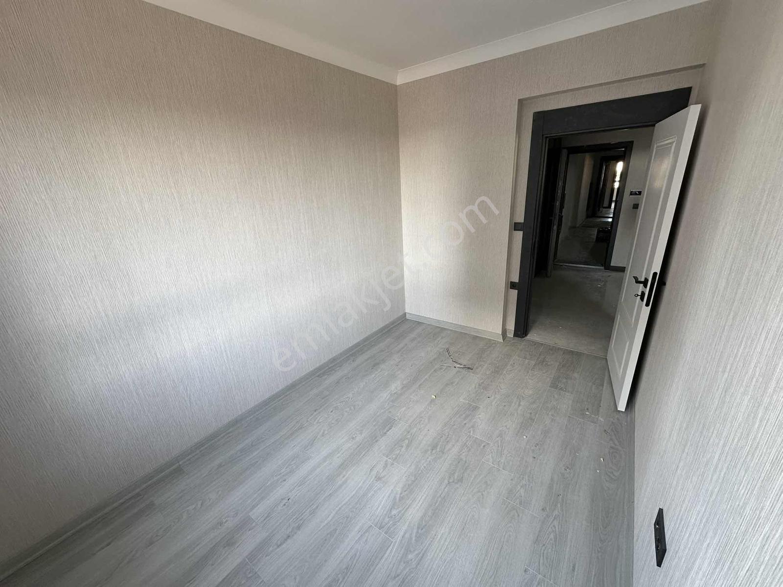 Mevlana Mahallesinde Ara Katta Sıfır Site İçi Kiralık Daire - Görsel 27