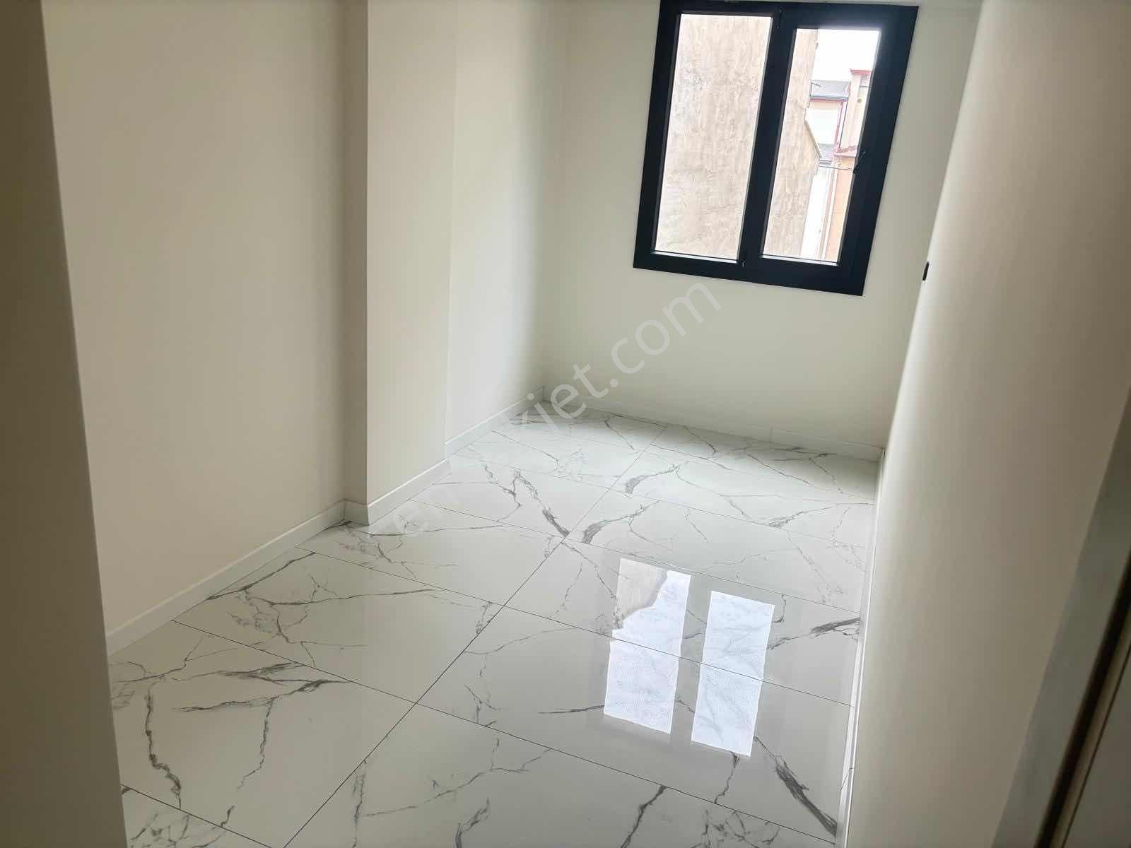 Yatırımlüx'ten Sırakapılar Mh. Balkonlu Arakat 2+1 Sıfır Daire - Görsel 4