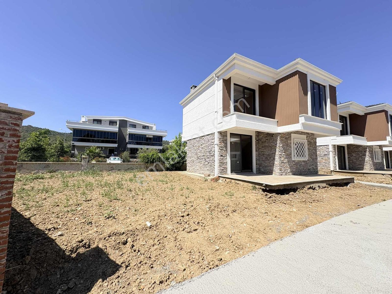 Avcı'dan Assos Denize 200 Mt Havuzlu Müstakil Villa - Görsel 3