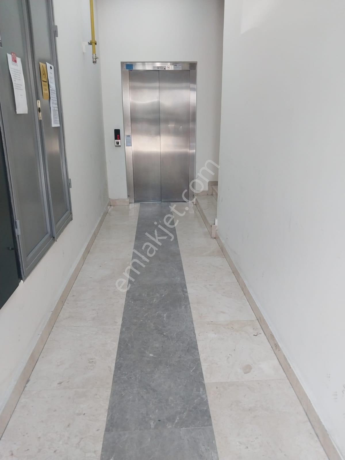 Kurtuluş Vatan Cd Yanı Sıfır Ayarında Satılık Garajlı 3+1 Daire - Görsel 13