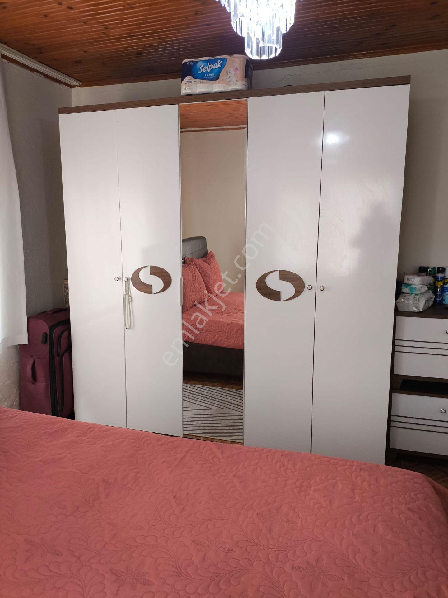 895m² İmarlı Arsa İçerisinde Köy Evi - Görsel 7