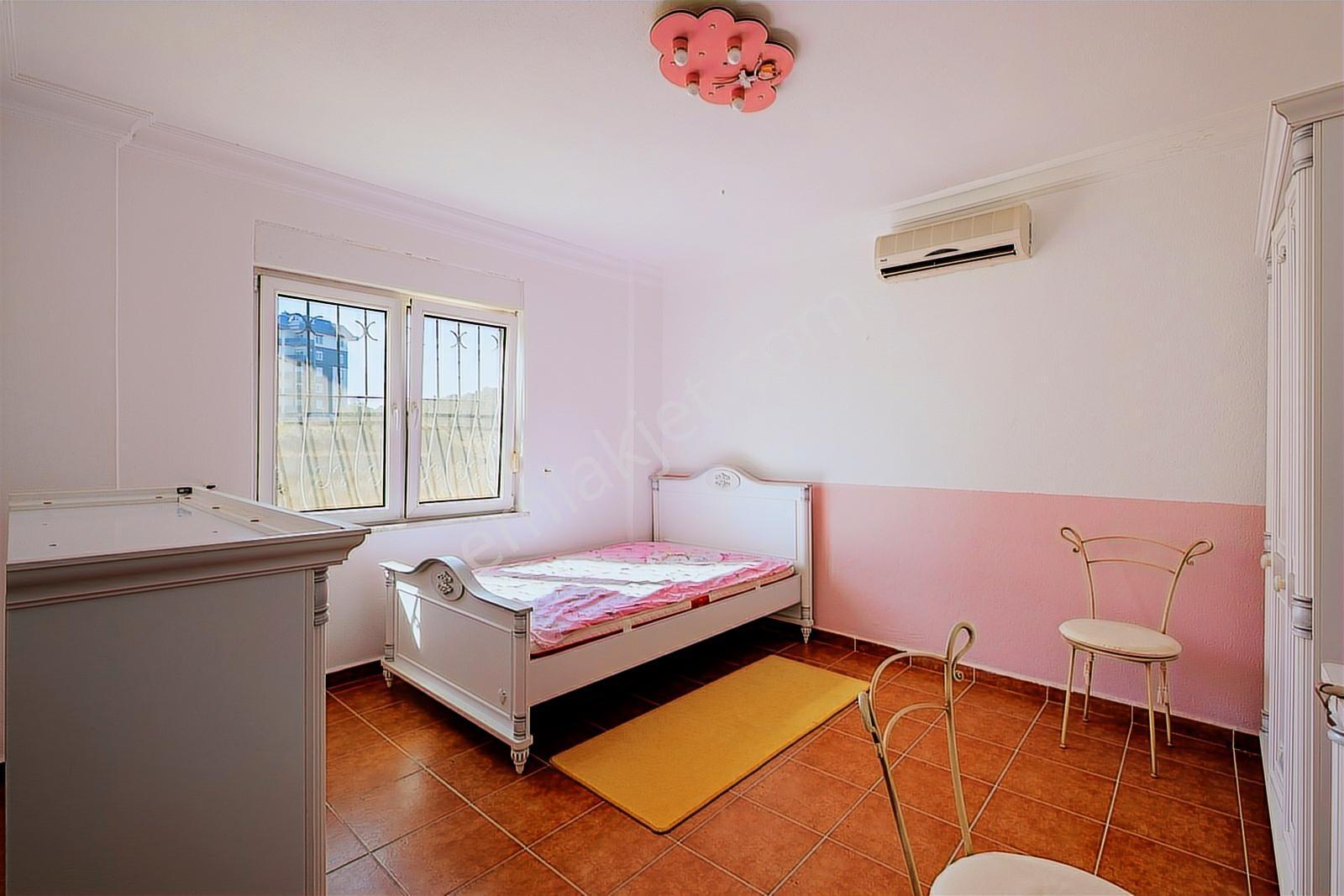 Alanya'da 2 Adet Müstakil Satılık Villa Arsa Olarak 1 Emsal - Görsel 36