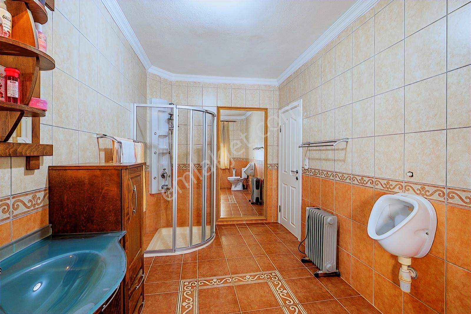 Alanya'da 2 Adet Müstakil Satılık Villa Arsa Olarak 1 Emsal - Görsel 19