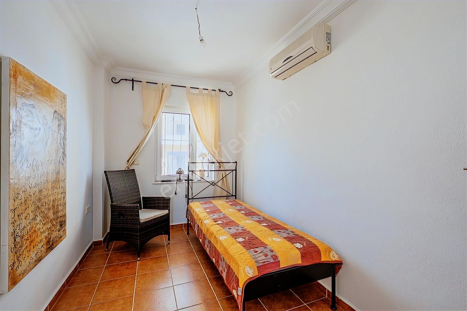 Alanya'da 2 Adet Müstakil Satılık Villa Arsa Olarak 1 Emsal - Görsel 9