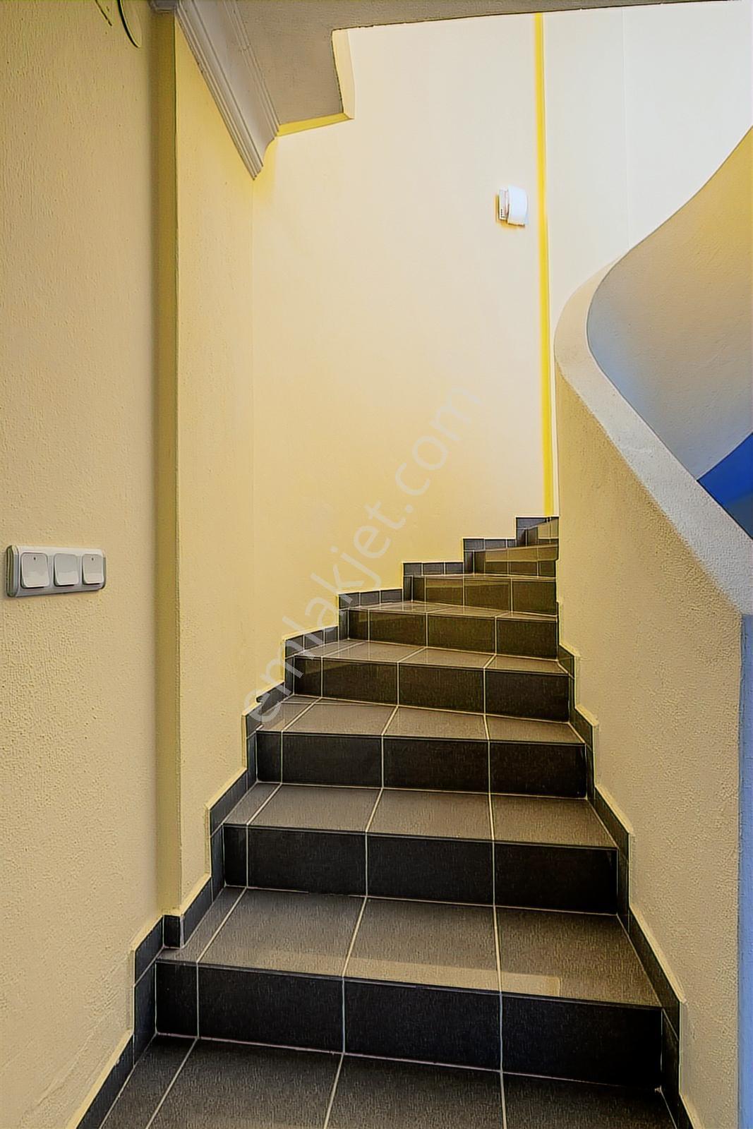 Alanya'da 2 Adet Müstakil Satılık Villa Arsa Olarak 1 Emsal - Görsel 38