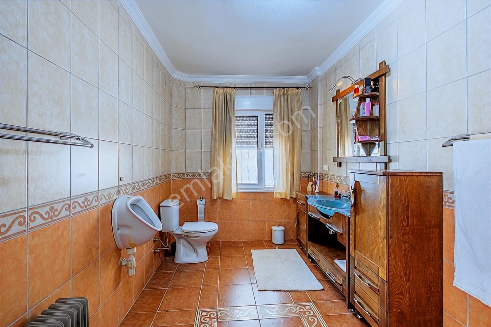 Alanya'da 2 Adet Müstakil Satılık Villa Arsa Olarak 1 Emsal - Görsel 20