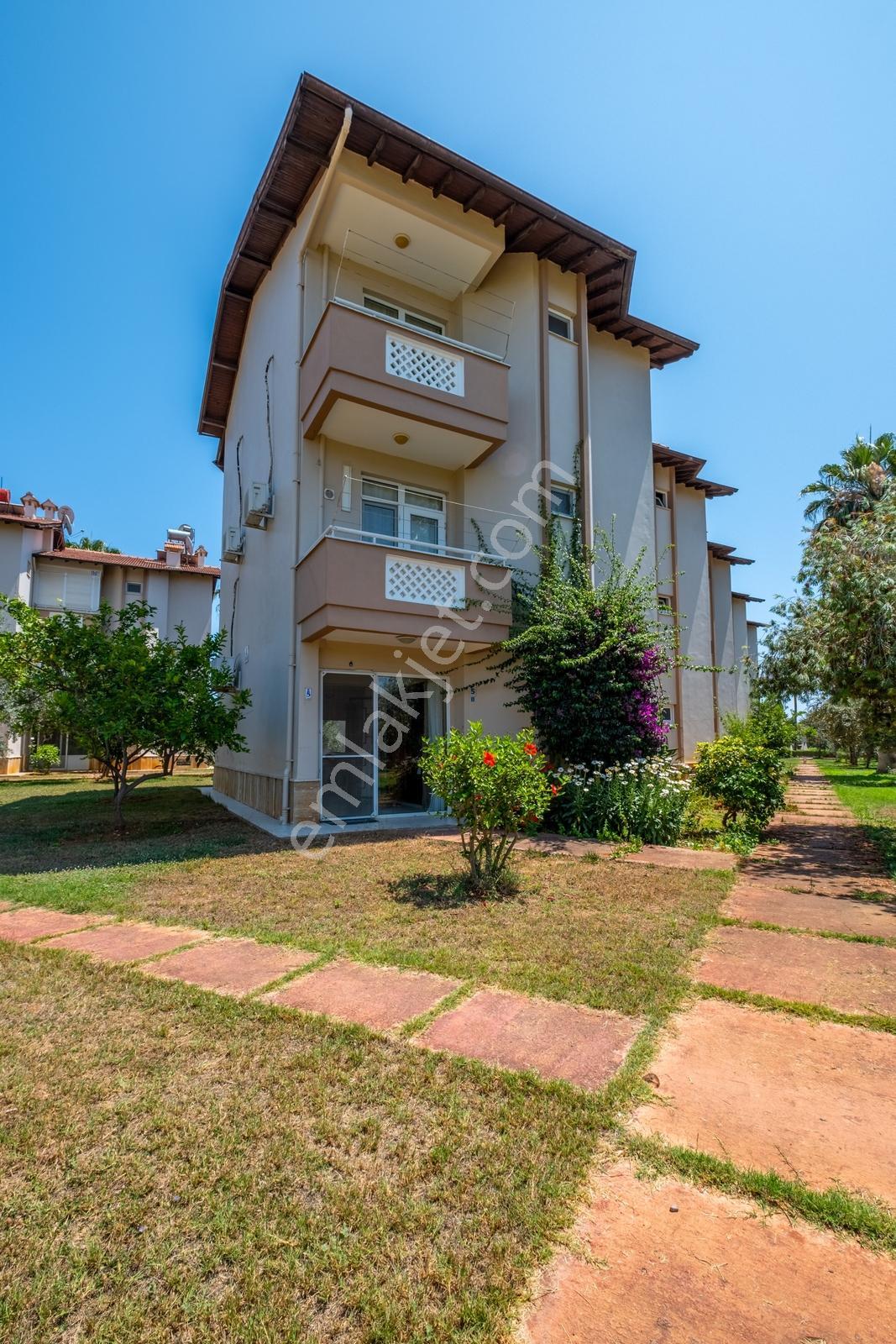 Payallarda Site İçinde Satılık 4+1 Eşyalı Tripleks Villa - Görsel 13