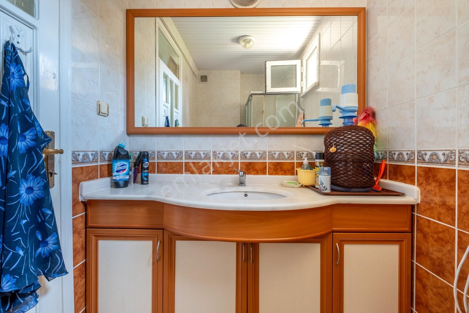 Payallarda Site İçinde Satılık 4+1 Eşyalı Tripleks Villa - Görsel 24